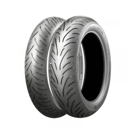 Neumático delantero Bridgestone TMAX Neumático delantero Bridgestone TMAX. Máximo agarre, estabilidad y seguridad para scooters y maxi-scooters. Durabilidad y rendimiento superior.