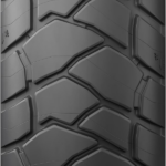 Compra el Michelin Anakee Adventure 120/70 R19 60V TL M+S al mejor precio. Neumático trail mixto con gran agarre en carretera y buen rendimiento en pistas.