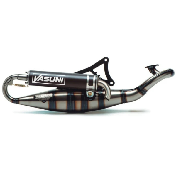 Escape Yasuni R Minarelli Horizontal CE | Yamaha Jog RR, Aerox y Nitro Compra el Escape Yasuni R Minarelli Horizontal homologado CE. Compatible con Yamaha Jog RR, Aerox, MBK Nitro y otros scooters 2T. Máximo rendimiento y envío 48/72h.